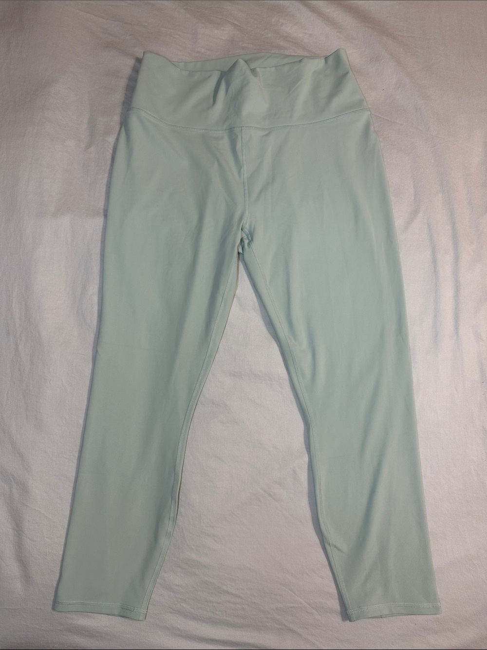 Fabletics Mint Green Ultra High-Waist Performance Leggings 7/8 - XXL